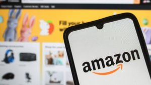 Toller Blickfang für den Flur: Diese Amazon-Schuhbank hat ein besonders schlichtes Design