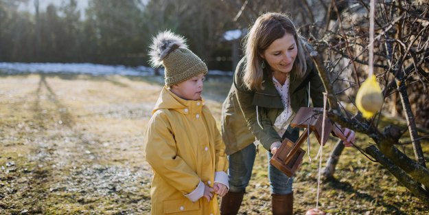 Gartenarbeit im Februar: 5 To-Dos für die ganze Familie