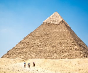 Weltwunder der Antike in der Wüste: Wer hat die Pyramiden gebaut?