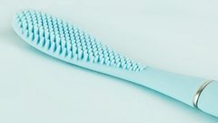 foreo-issa-test-240-421203