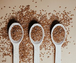 Leinöl in der Schwangerschaft: Erlaubt oder bedenklich? 