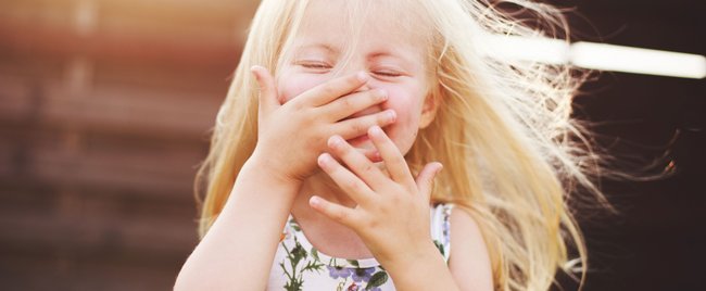 Diese 33 lustigen Scherzfragen für Kinder sind einfach die besten