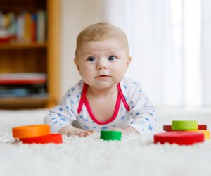Baby-Entwicklung: Das Baby im 4. Monat