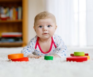 Baby-Entwicklung: Das Baby im 4. Monat