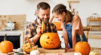 Kürbisgesichter schnitzen: 6 Tipps für eine gelungene Halloween-Dekoration