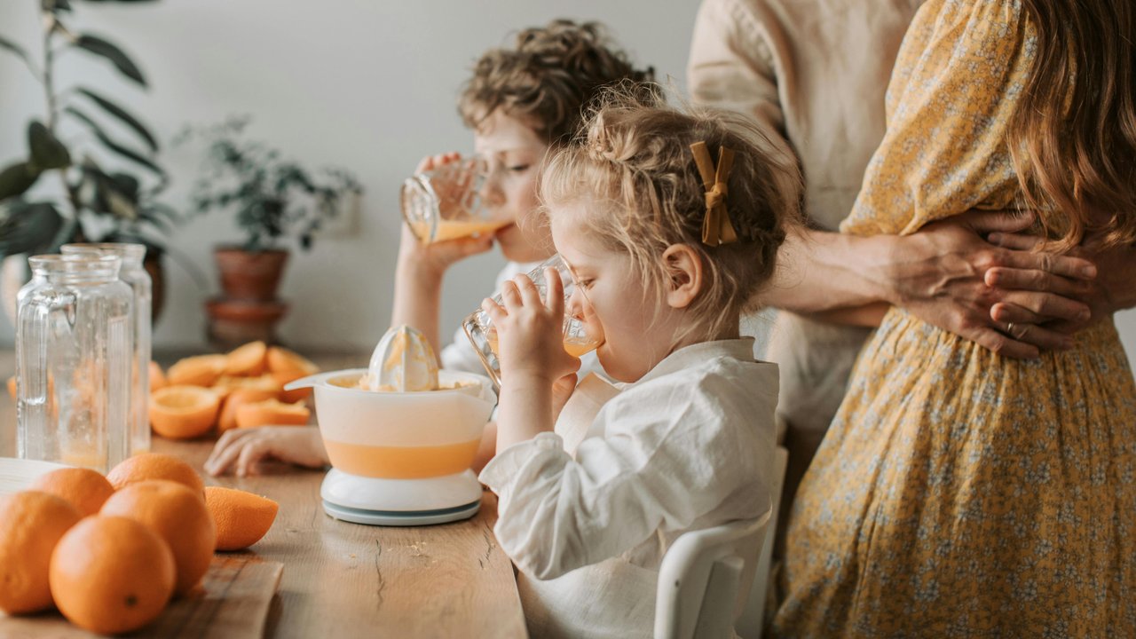 Saft und Nektar schmecken beide, aber sie unterscheiden sich.