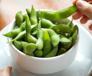 Edamame würzen - So schmeckt es richtig lecker
