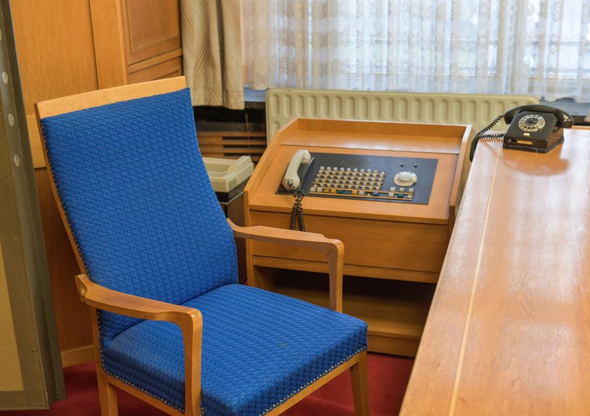  Schreibtisch Minister Erich Mielke, Dienstzimmer, Haus 1, Stasi-Zentrale, Ruschestraße, Lichtenberg