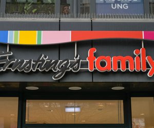 Für kleine Dino-Fans: Die süßen Buchstützen von Ernsting's family