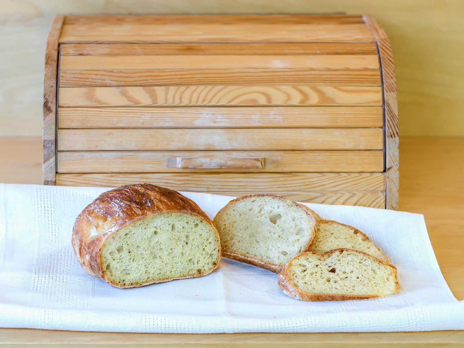 Brotkasten-Test: 5 Modelle, um Brot frisch zu halten