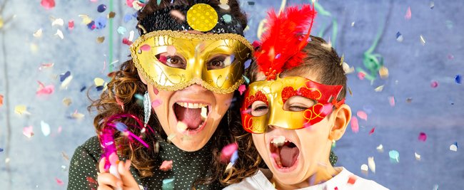 15 Karneval-Sprüche für Groß und Klein: Lustige Grüße für alle Narren und Jecken!