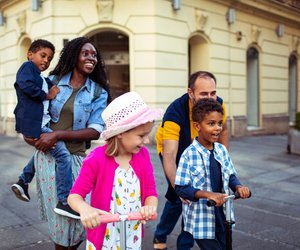 Patchworkfamilie: Bedeutung & 7 Tipps für einen entspannten Neustart