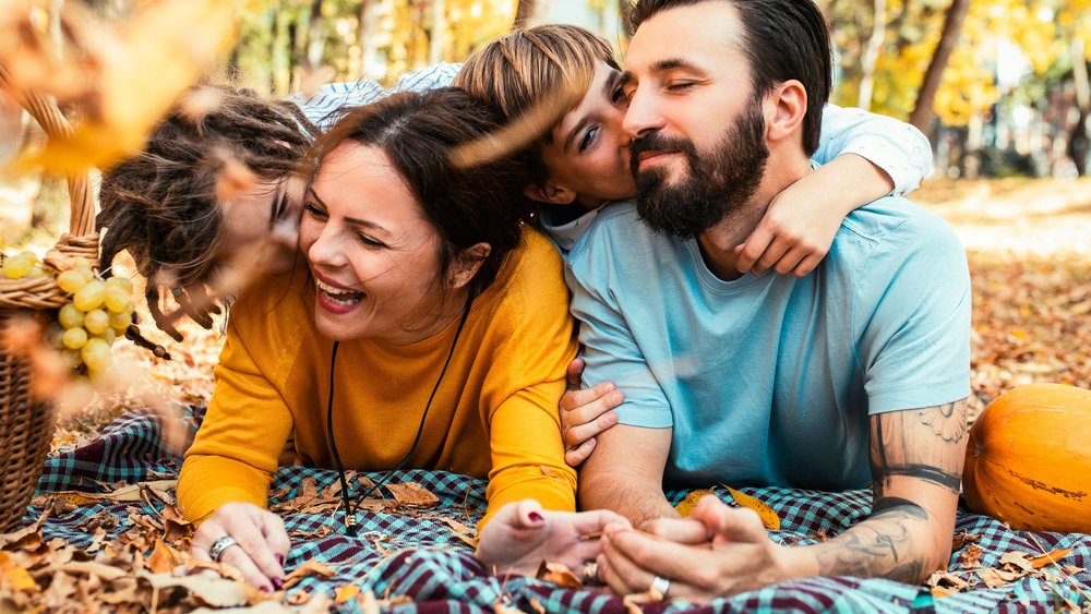 Familie Herbst glücklich
