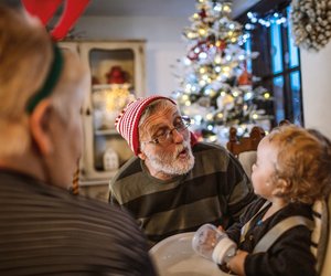 Diese&#x20;6&#x20;Weihnachts-Traditionen&#x20;der&#x20;Boomer&#x20;bringen&#x20;uns&#x20;jedes&#x20;Jahr&#x20;an&#x20;den&#x20;Rand&#x20;des&#x20;Nervenzusammenbruchs