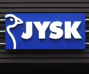 Jysk-Schnäppchen: Diese günstige Steppdecke wärmt euch im Herbst