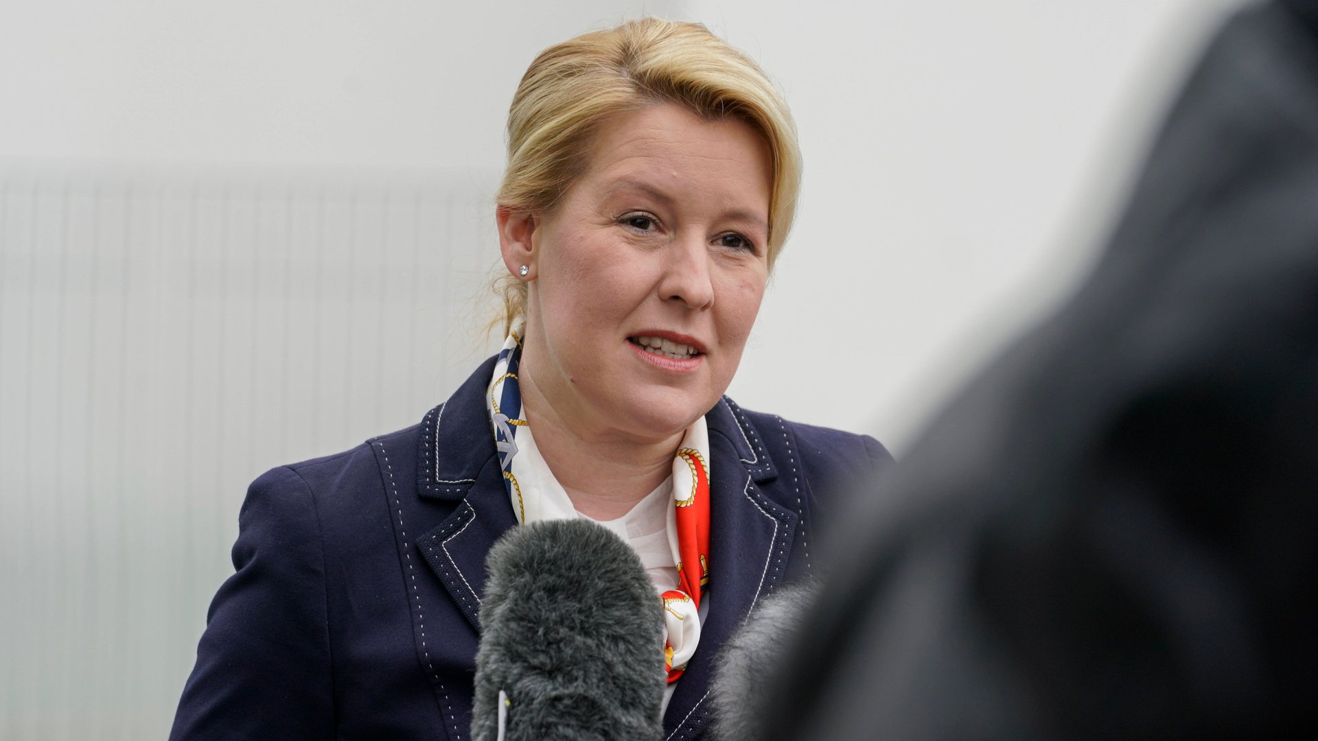 Familienministerin Franziska Giffey Tritt Zuruck Aus Diesem Grund