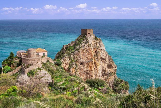 Ein Blick auf Siziliens Küste