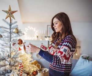 4 kuschelige Weihnachtspullis & Cardigans von Bonprix, die dich sofort in Winterstimmung bringen