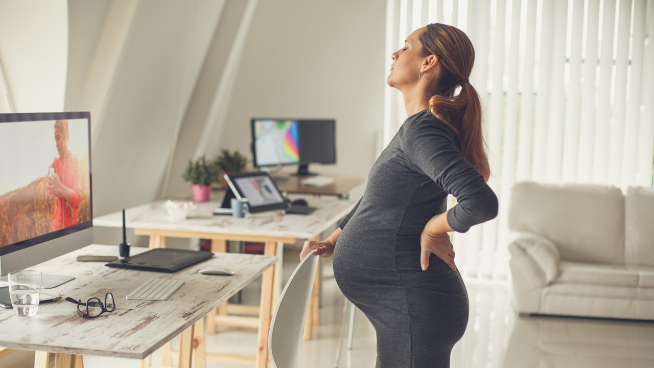 Schwangerschaftsgürtel: Was bringt der Bauchgurt für Schwangere?
