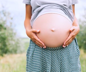 Baby-News: Junge erfährt nach 18 Jahren, dass er/sie schwanger werden kann