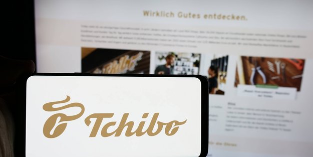 Nachhaltig und schick: Das wiederaufladbare Plasma-Feuerzeug von Tchibo ist ein Must-Have