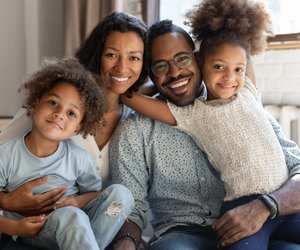 Versicherung & Familie: Was Eltern und Kinder wirklich brauchen