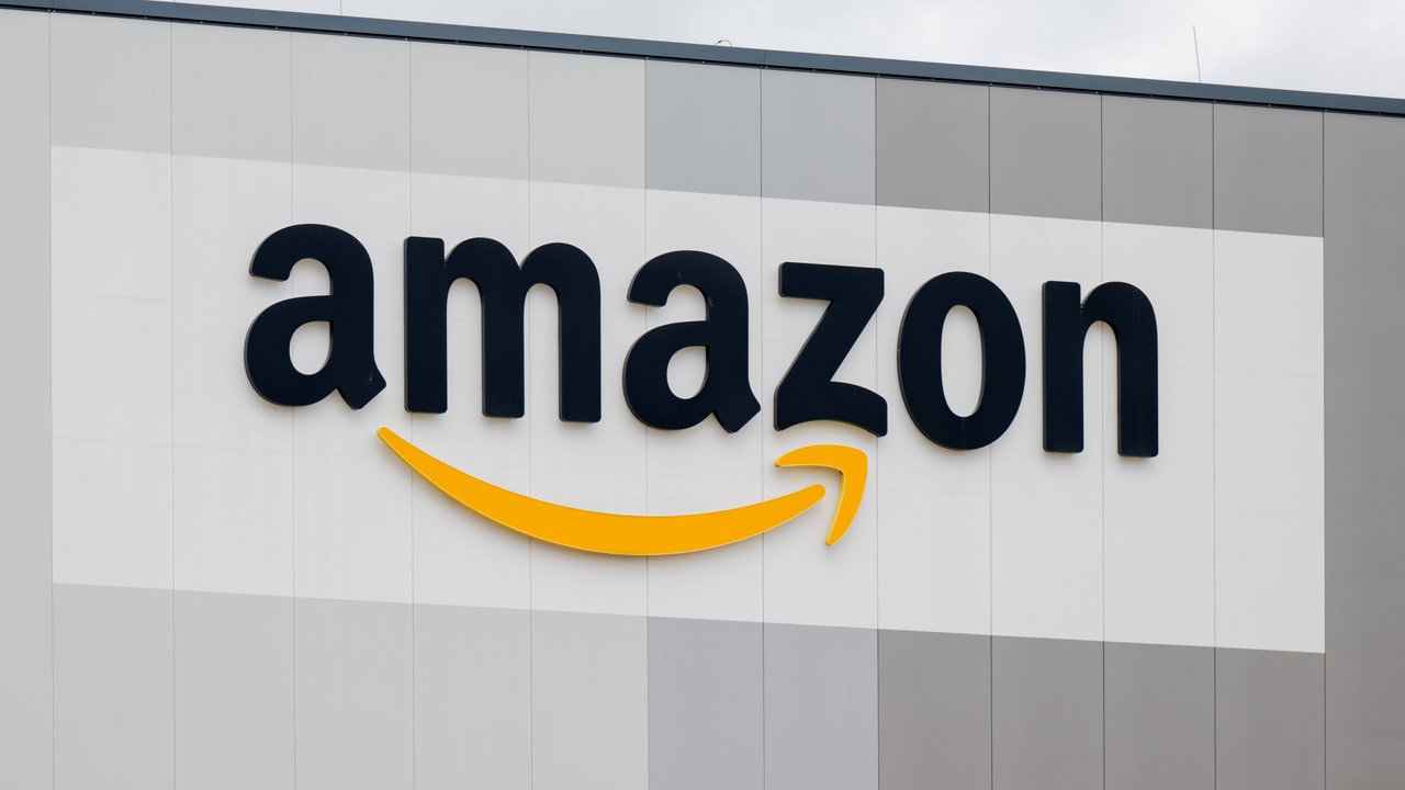 Bei Amazon: Schnapp dir jetzt den Outdoor-Teppich für deinen Balkon oder Garten.