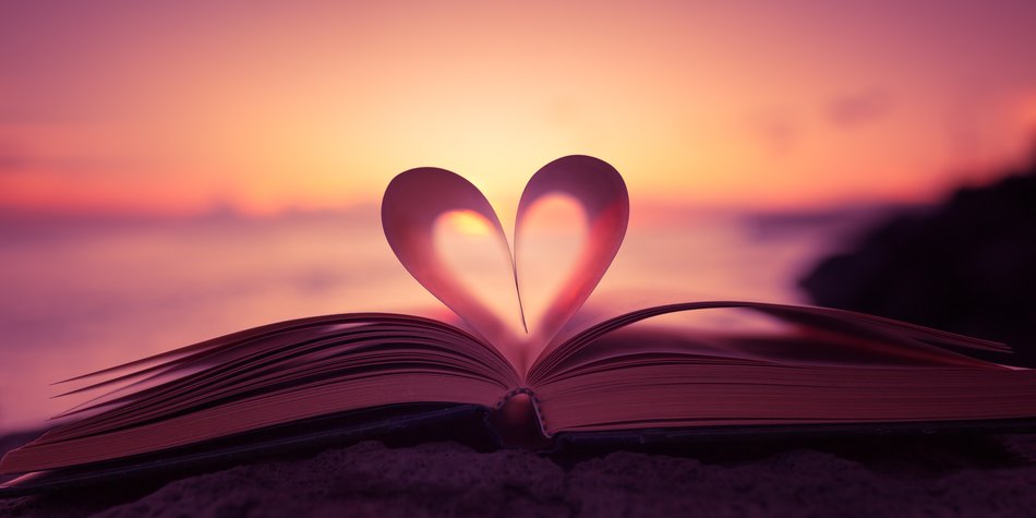 Romantik pur: Diese 7 Liebesromane solltest du unbedingt lesen!