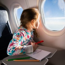 Spiele für unterwegs: Die lustigsten Reisespiele gegen Langeweile