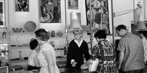 DDR-Quiz&#x3A;&#x20;Wie&#x20;viel&#x20;wei&#x00DF;t&#x20;du&#x20;&#x00FC;ber&#x20;den&#x20;Alltag&#x20;in&#x20;der&#x20;DDR&#x3F;