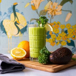 Grüner Superfood-Trend: 5 leckere Smoothie-Rezepte mit Bimi Brokkoli