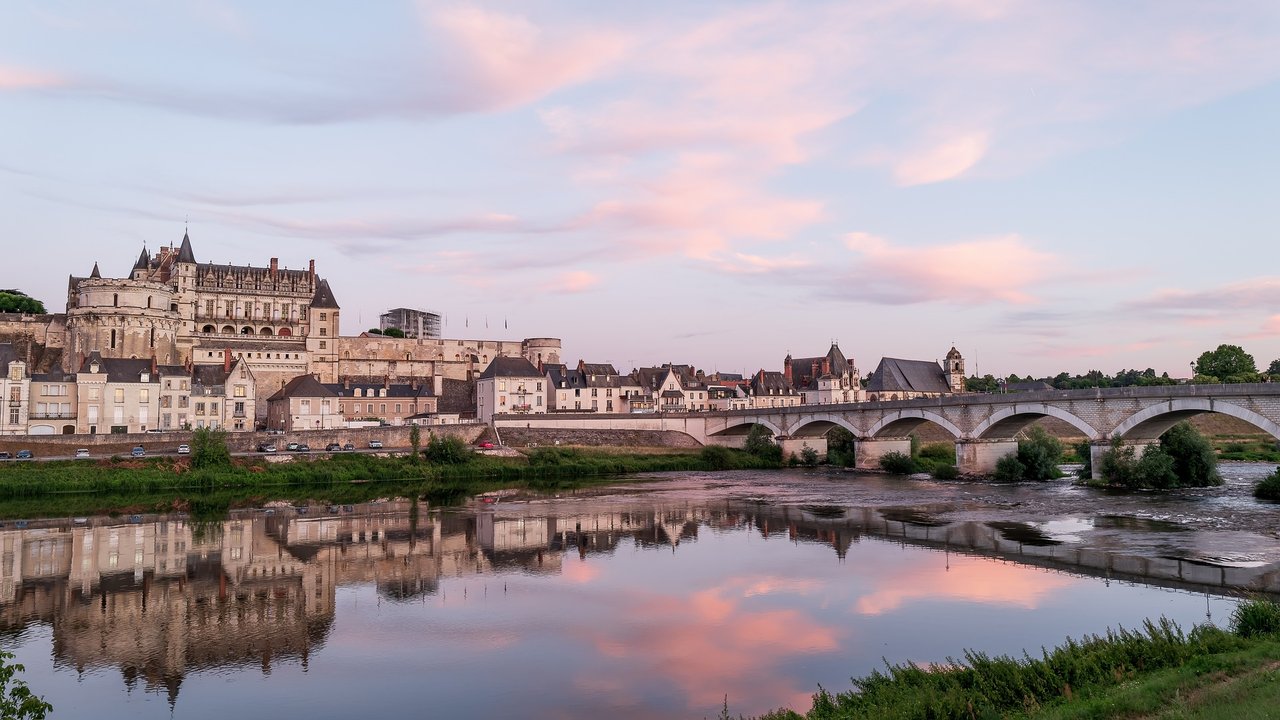 Weißt du, wie der längste Fluss in Frankreich heißt?