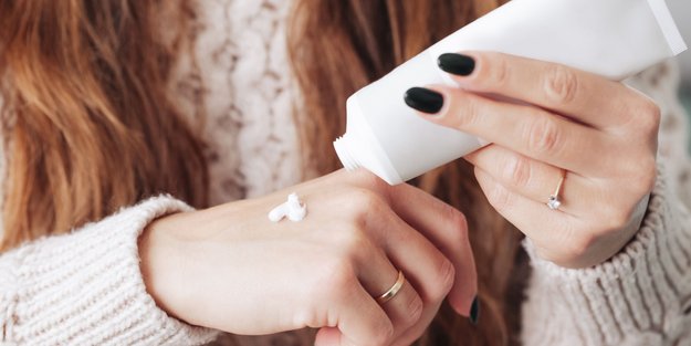 5 Handcremes im Test für gepflegte und streichelzarte Hände