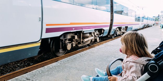 Familienreservierung abgeschafft: Lohnt sich Bahnfahren mit Kindern überhaupt noch?