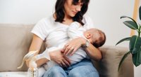 Milchbildung ohne Schwangerschaft: Das musst du wissen, um ein Adoptivkind zu stillen