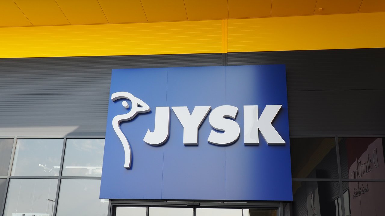 Diese Aufbewahrungsbox von Jysk ist ein echter Hingucker.