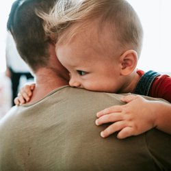 Ab wann in den Kindergarten: So erkennt ihr die richtige Zeit für euer Kind