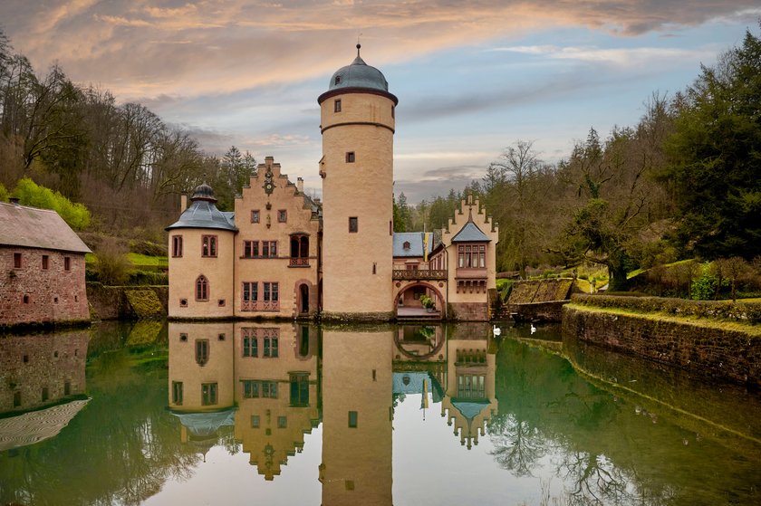 Schloss Mespelbrunn, Filmkulisse und Drehort von Das Wirtshaus im Spessart
