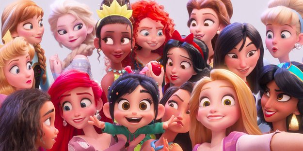 Richtig authentisch: So sähen Disney-Prinzessinnen im Wochenbett aus