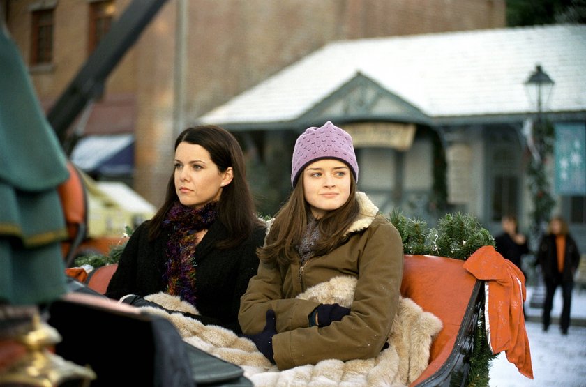 Lorelei und Rory in Winterkulisse