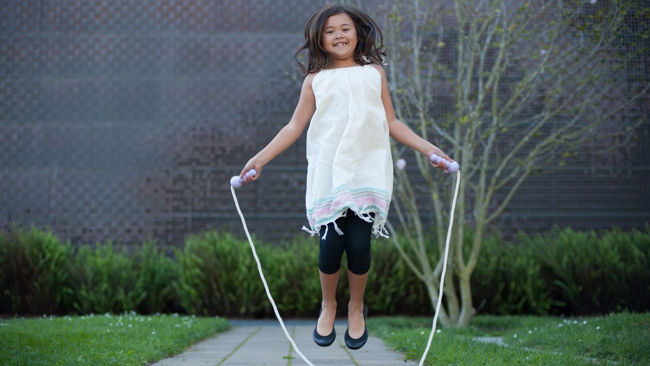 Das niedliche Springseil von H&M Home lockt eure Stubenhocker zum Spielen ins Freie.