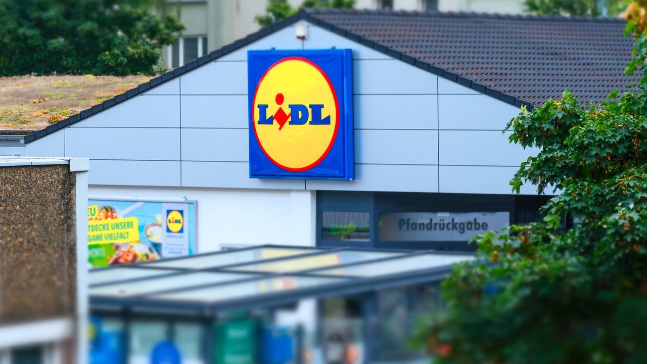 Tolle Angebote für die dunkle Jahreszeit gibt es bei Lidl.