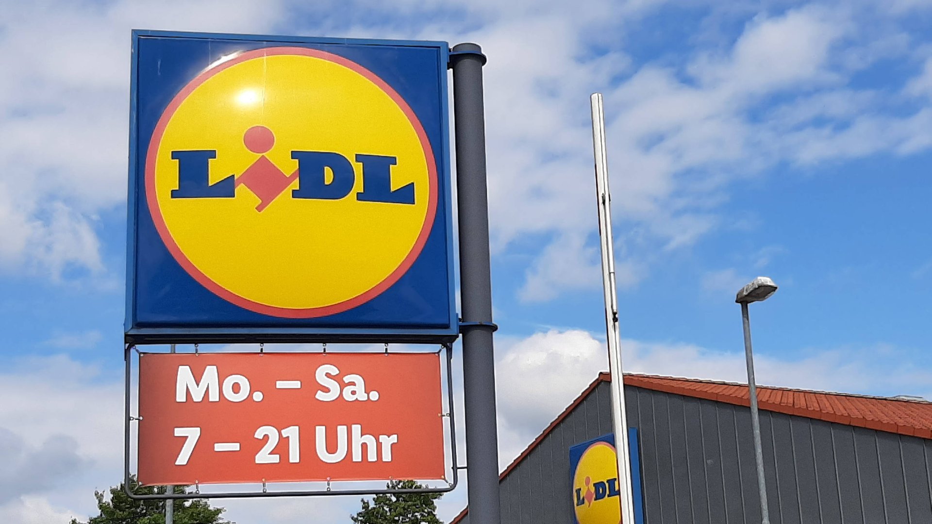 TopTool für Heimwerker Der Klapptritt von Lidl erobert die Herzen