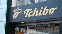 Perfekt für Gartenpartys: Der niedliche Besteckkorb von Tchibo