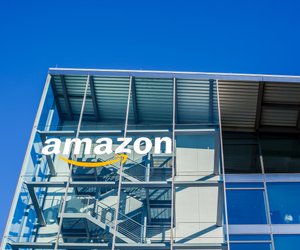 Sag Motten den Kampf an – mit diesem cleveren Amazon-Helfer für deinen Schrank