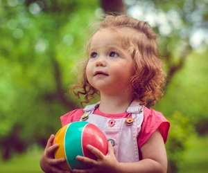 Ein Kind adoptieren: Bedingungen und Kosten