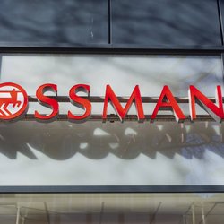 Mach es dir schön: Der helle Deko-Pouf von Rossmann für dein Zuhause