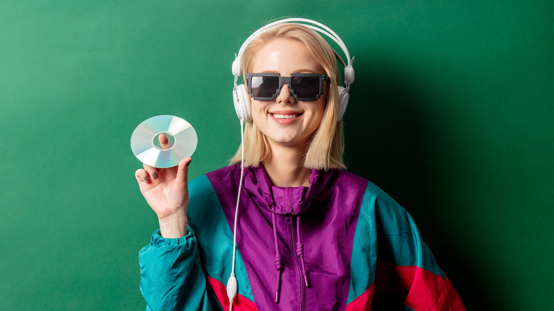 Ohne Ton, aber mit viel Glam 15 tolle DIYIdeen für kaputte CDs
