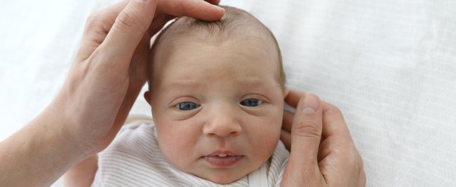 Fontanelle: Die geniale Knochenlücke am Babykopf