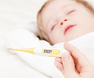 Fieberkrampf beim Baby: Meistens kein Grund zur Sorge!